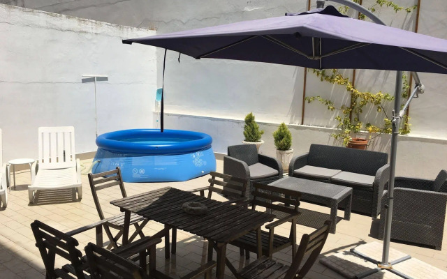 Lemon Tree Apartments