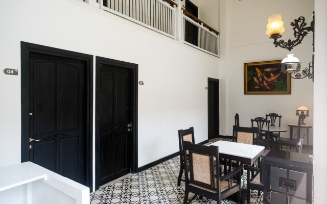 RedDoorz Plus @ Harmonie Cepu Blora