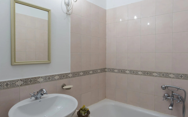 Villa Estera - Hotel & Restauracja