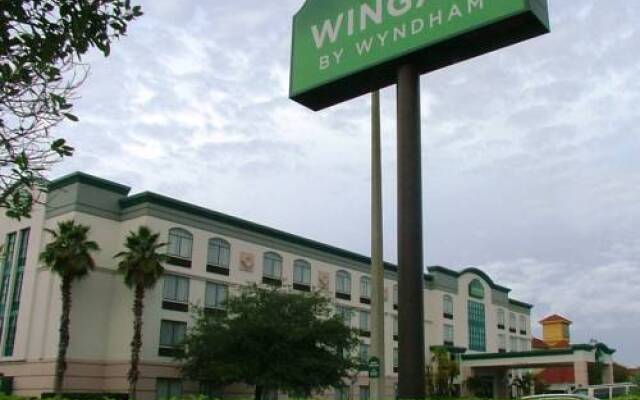 Wingate Hotel