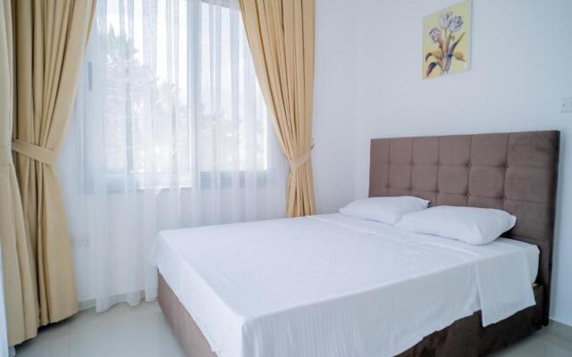 Beautiful Two-bedroom Apartment with Sea and Mountain views Sel 8-5