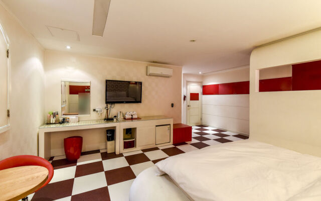 Sunflower Hotel