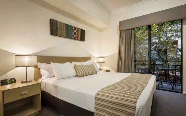 Best Western Northbridge Apartments