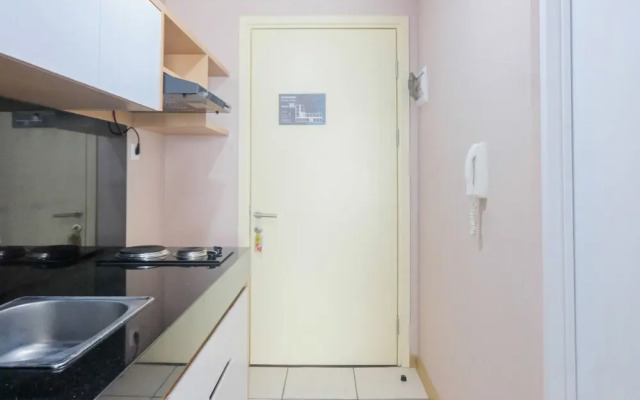 Warm and Cozy Stay Studio Room @ M-Town Apartment