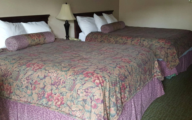Smokey Point Motor Inn