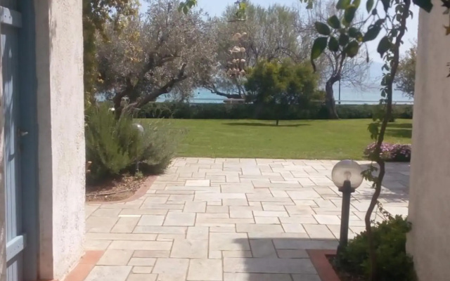 V.K.Seaside Villa