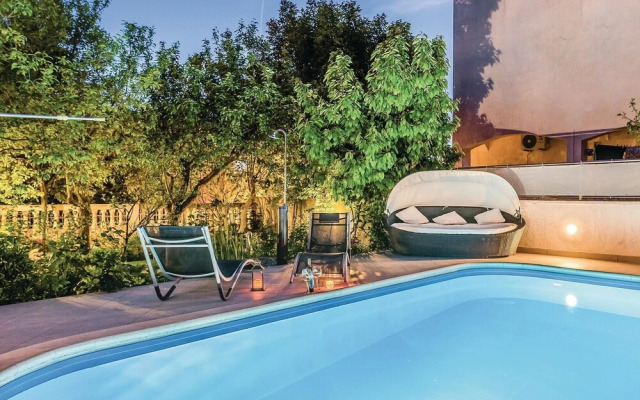 Awesome Home in Vodice With Wifi and 2 Bedrooms