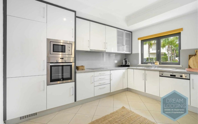 Quinta do Pinheiro Residence - Dream Lodging