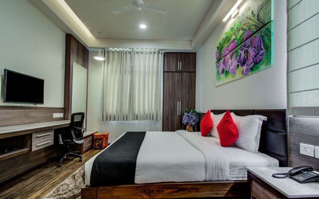 Capital O 17305 Hotel Fleur