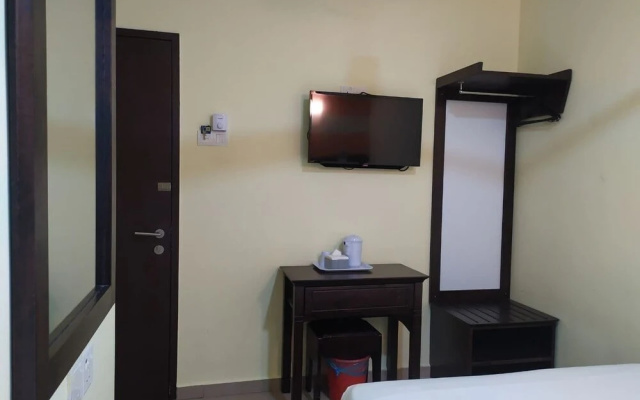 Sun Inns Meru Raya