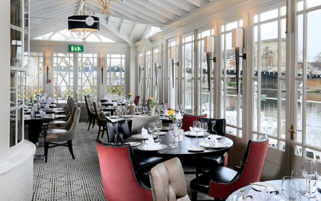 Macdonald Compleat Angler