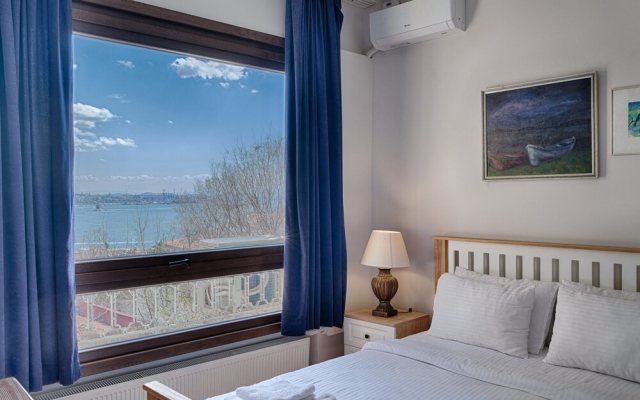 Spacious Prime Location 2BR w Sea View