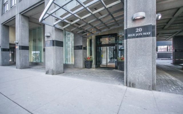 Sarkar Suites - Blue Jays Way