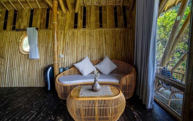 Velonia Iseh – Guest Rooms – Selat