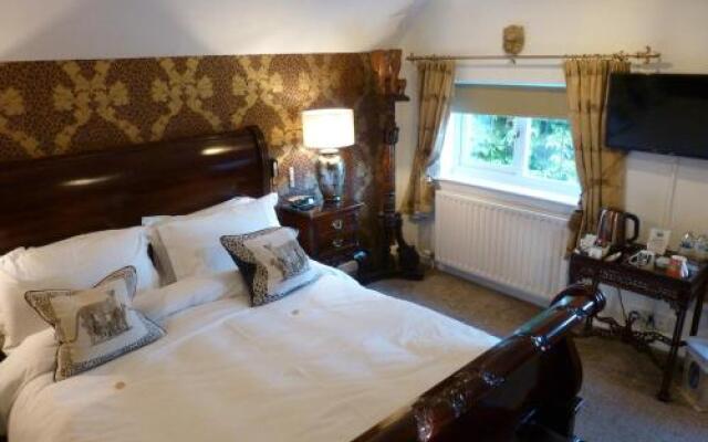 Newark Lodge Guest House