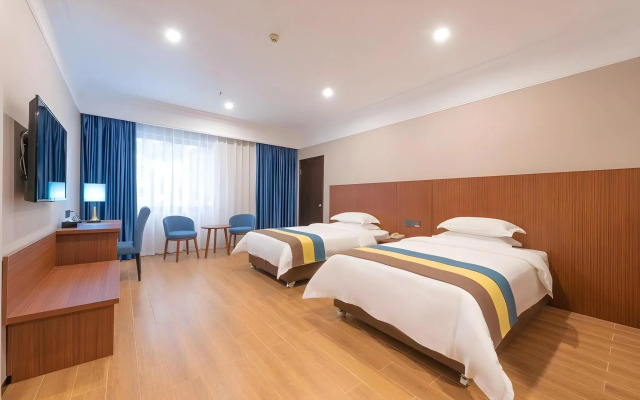 Carrianna Hotel