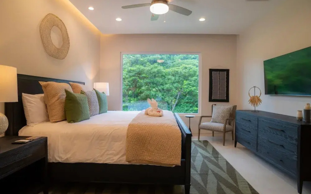- Casa Cenizaro Six Bedroom Private Pool Family