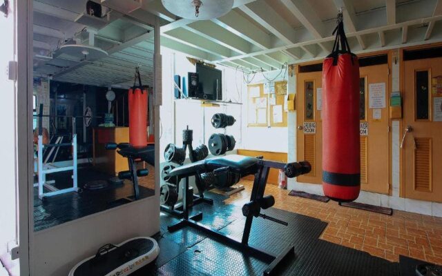 RedDoorz @ The Providence Tower - Vaccinated Staff