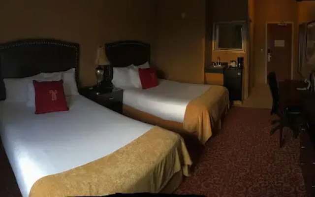 Woodlake Lodge Golf and Country Club