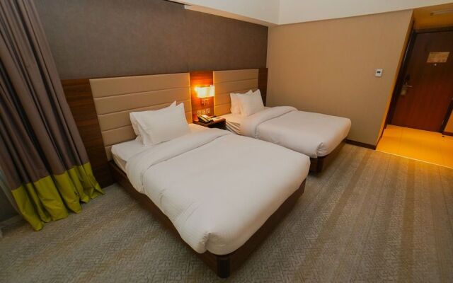 The Grand Lux Hotel