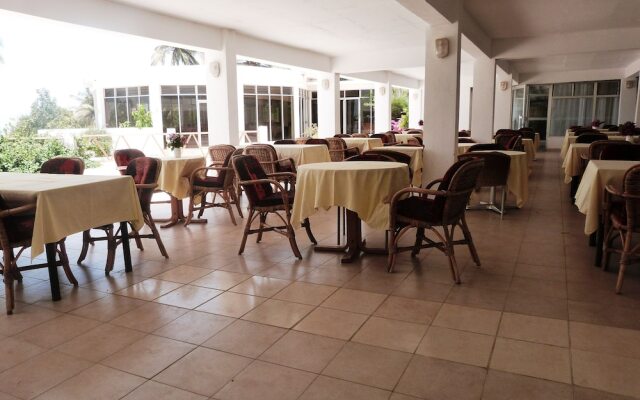 Fajara Resort