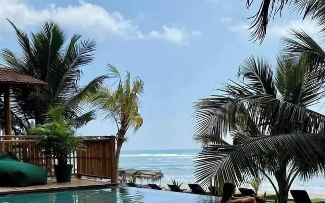 Coast67 Hotel