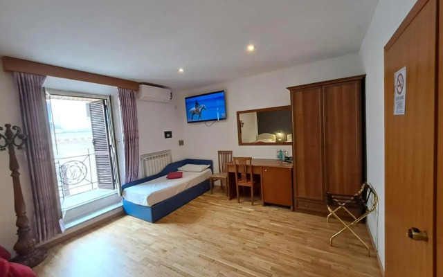 Hotel Fenicia