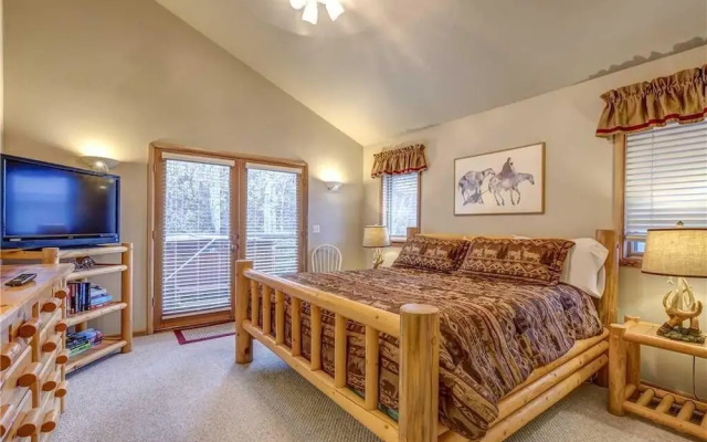 Boulder Creek #1098 3 Bedroom Condo