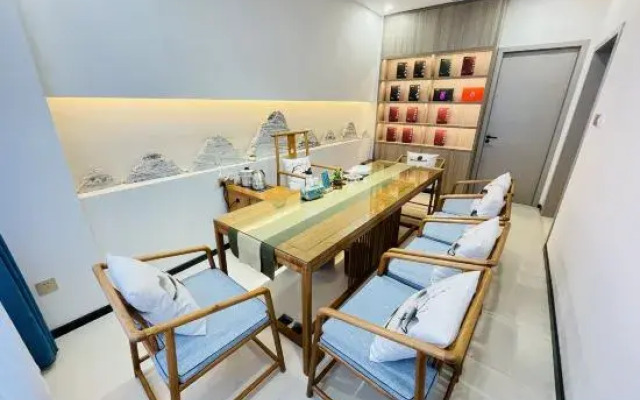 Longyan Wuping Zijin Hotel