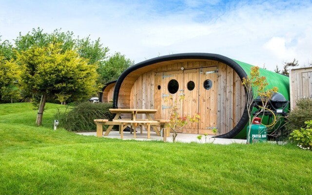 Atlantic Surf Pods - Campsite