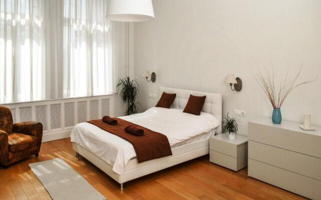 Basilica Apartments
