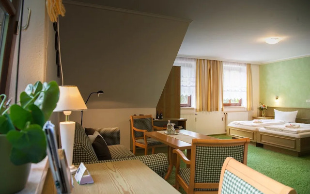 Flair Waldhotel Mellestollen
