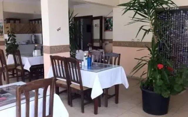 Flash Hotel