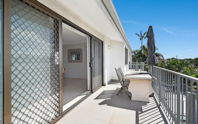 Kari 3 - 3/7 Peregian Esplanade