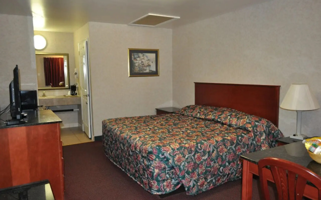 Atrium Inn