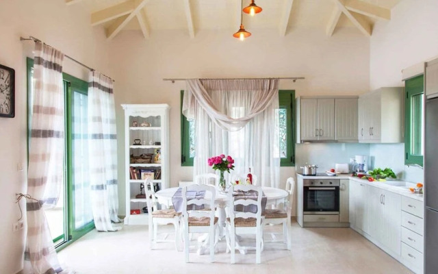 Ktima Aniforeli Luxury Villas