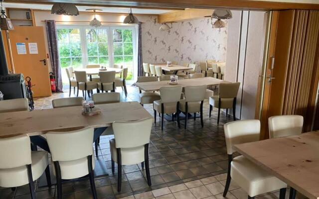 Hotel & Pension Haus Dewenter