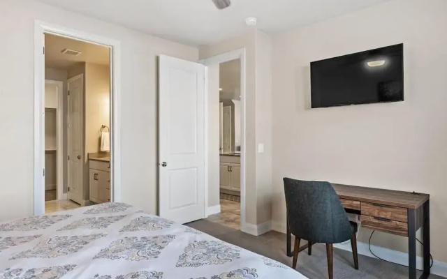 Sienna Stay 5 Bedroom Townhouse