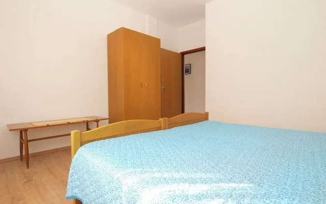 Apartment 1563