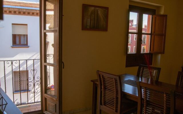 Sweet Sevilla Apartments