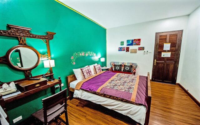 Songkhla Tae Raek Antique Hotel