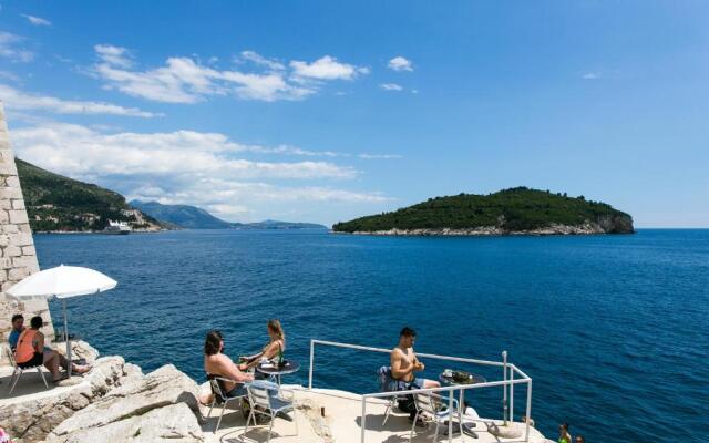 Buza Beach Apartments