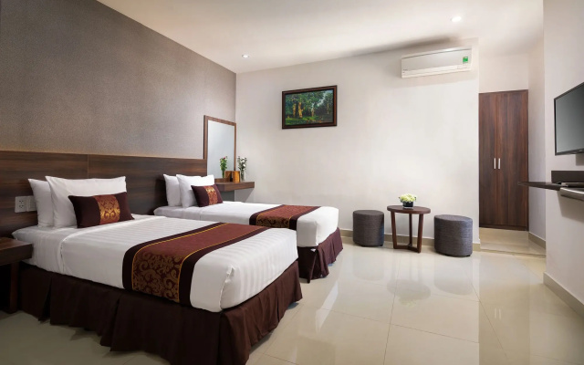 Nolis Hotel