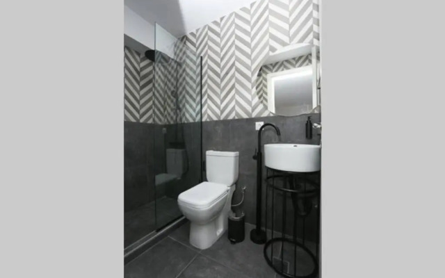 Valory #6 Aesthetic Stay