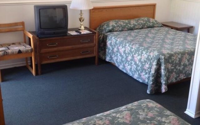 Cedar Vista Motel