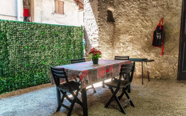 La Corte Apartments