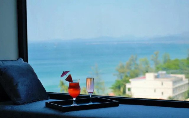Coral Bay Resort