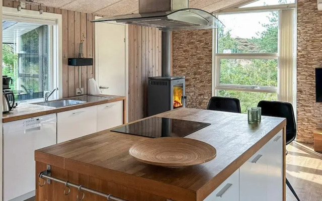 Fabulous Holiday Home in FanÃ¸ near Sea