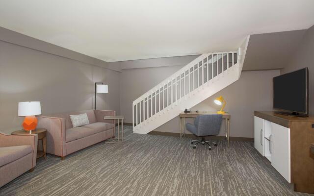 Hampton Inn & Suites Denver-Downtown