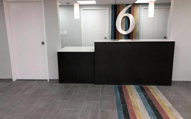 Motel 6 Tulsa, OK - CENTRAL